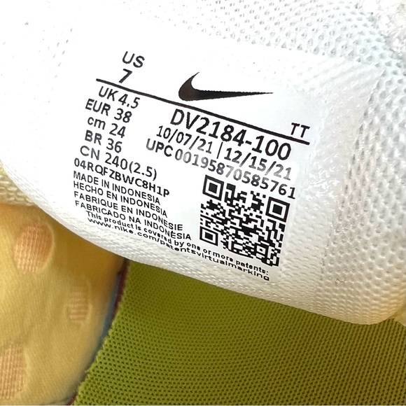 NEW Women’s Nike Air Max 270 - Picture 11 of 12